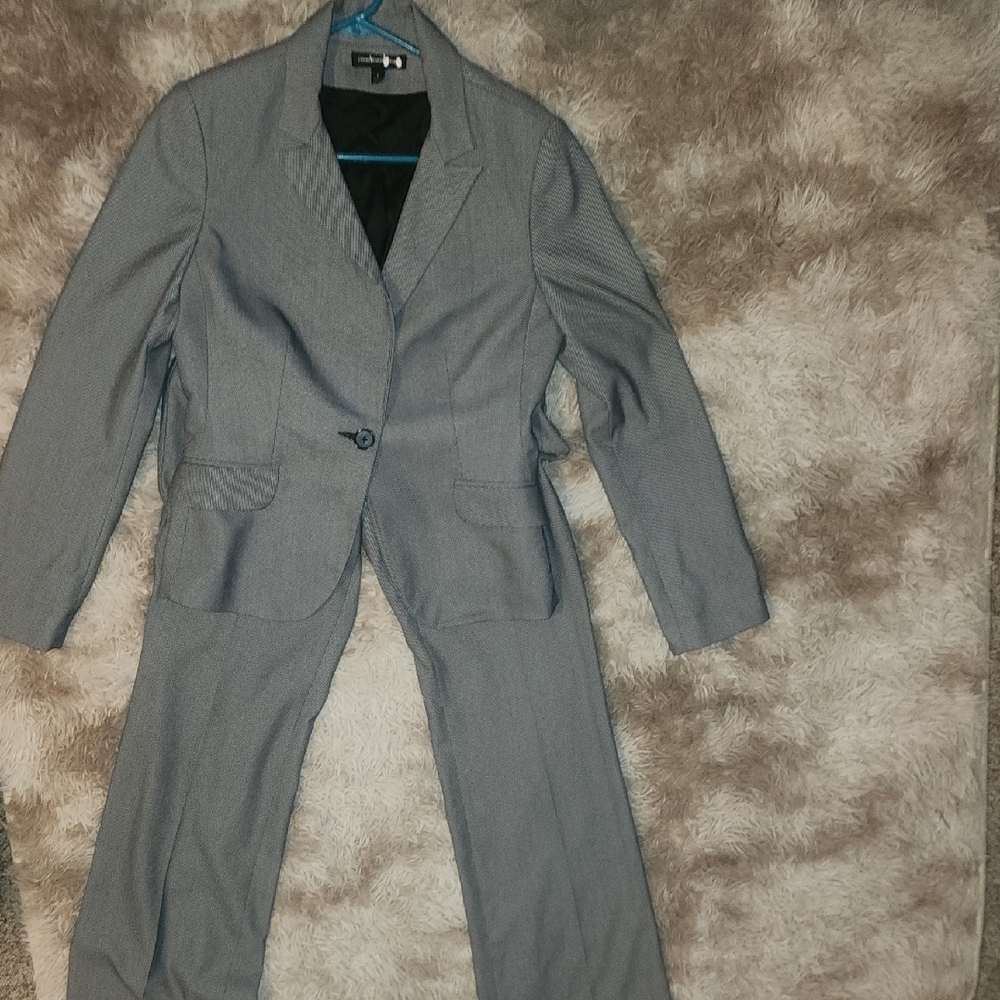 Express Women's Gray Blazer Suit Jacket & Pants
